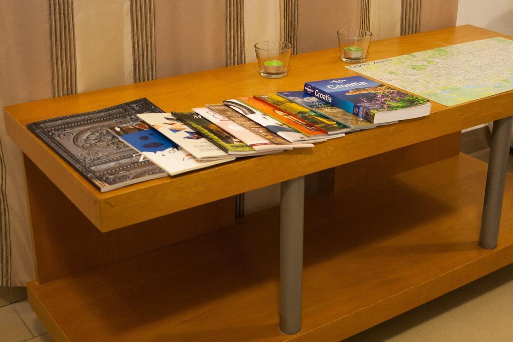 Carla Studio Apartment ซาเกร็บ ห้อง รูปภาพ